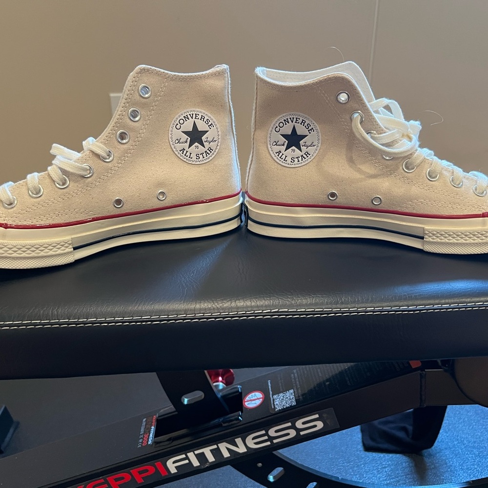 NEW!  Converse Chuck Taylor High Tops  Athletic Shoes Label